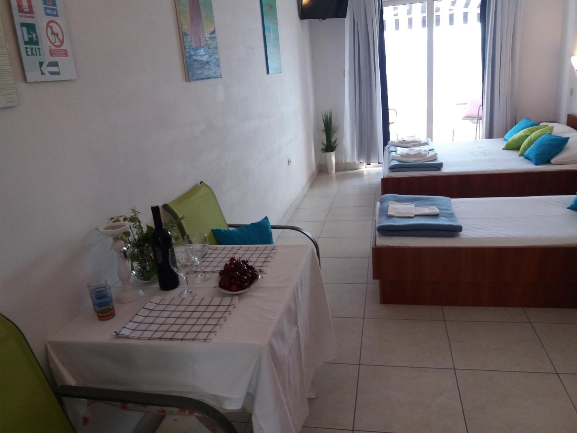 Apartments Boris Omiš Εξωτερικό φωτογραφία