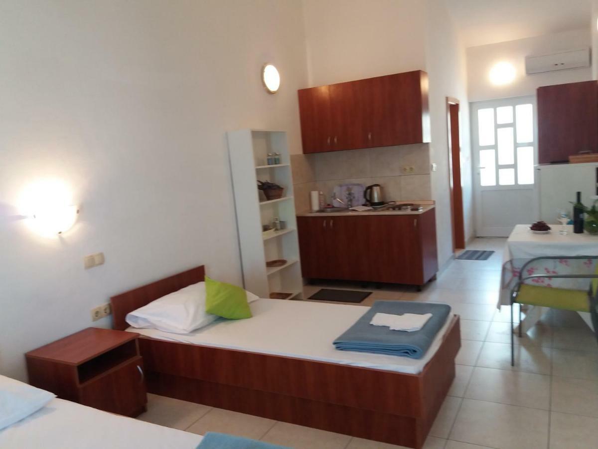 Apartments Boris Omiš Εξωτερικό φωτογραφία